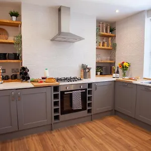 Apartment Oxford Street Grand Apartment- Free Evening Parking, Southampton