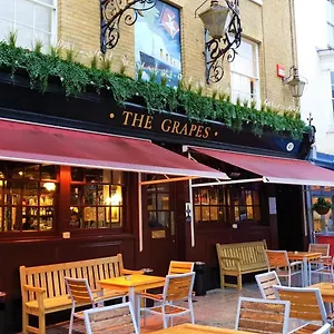 3* Herberg The Grapes Pub